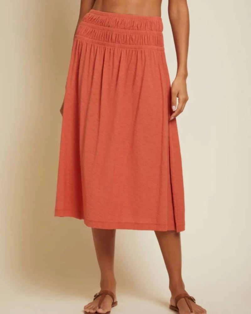 Front of a model wearing a size large Zabina Skirt in Cayenne in Cayenne by Nation LTD. | dia_product_style_image_id:343385